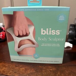 Bliss Body Sculptor with White Silicone Handle